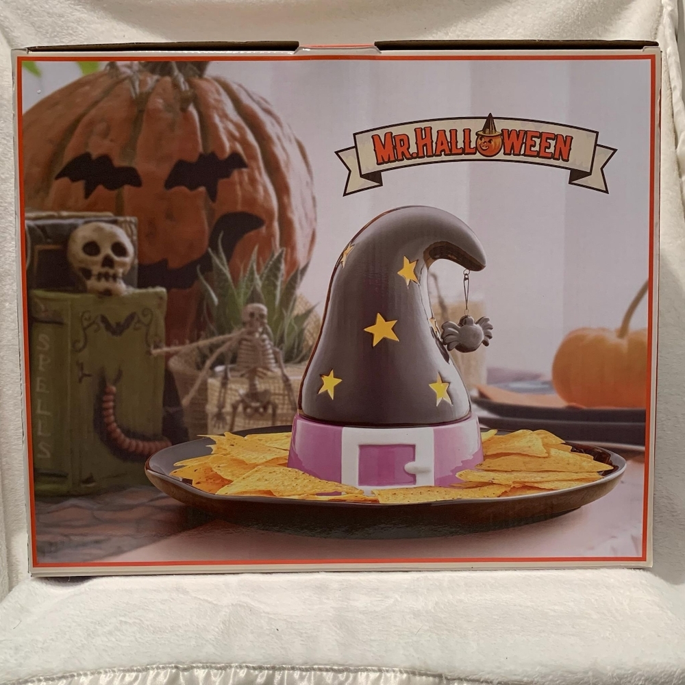 Mr. Halloween 12” Illuminated Nostalgic Chip and Dip Black Witches Hat